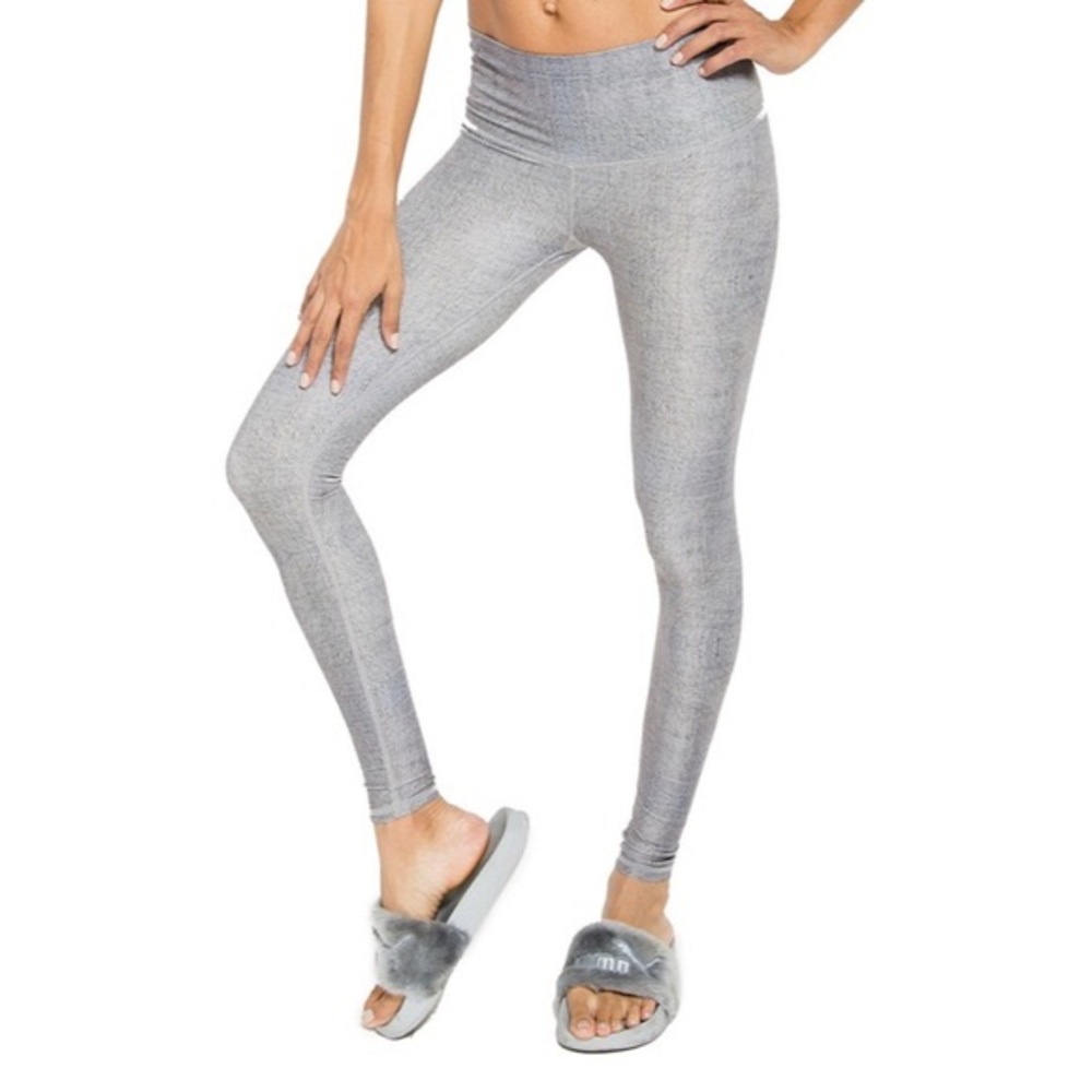 Niyama sol steel linen barefoot leggings